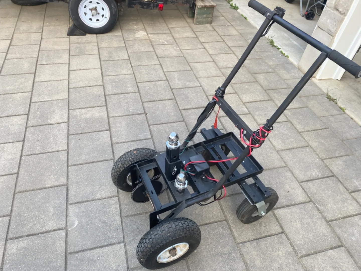 Trailer Valet - Black image indicator(4)