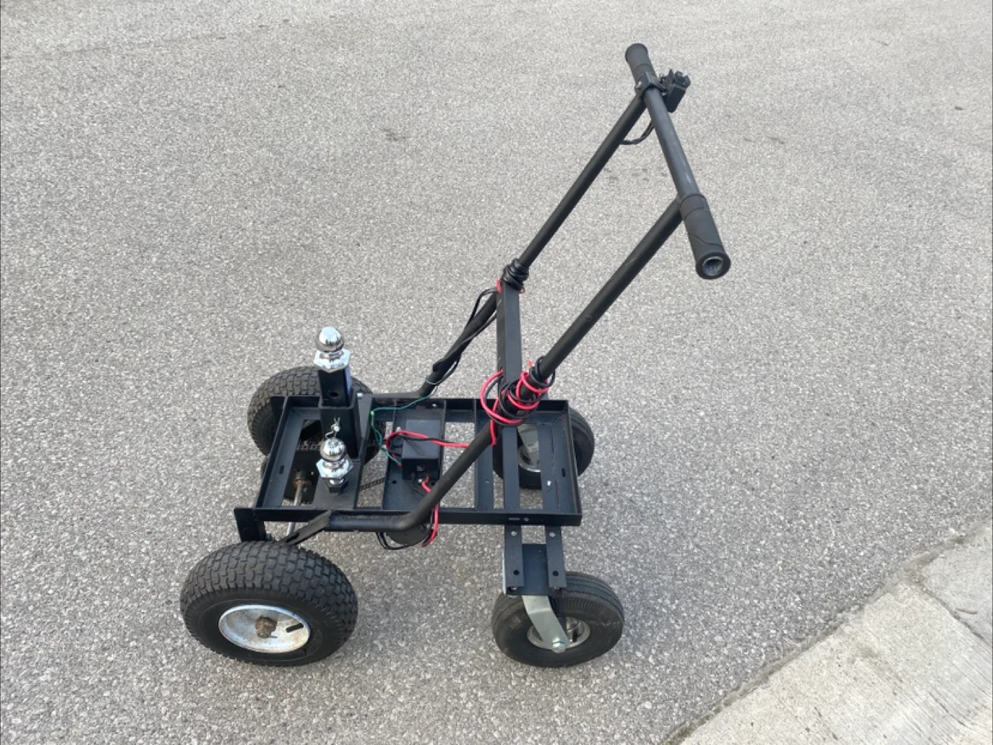 Trailer Valet - Black image indicator(3)