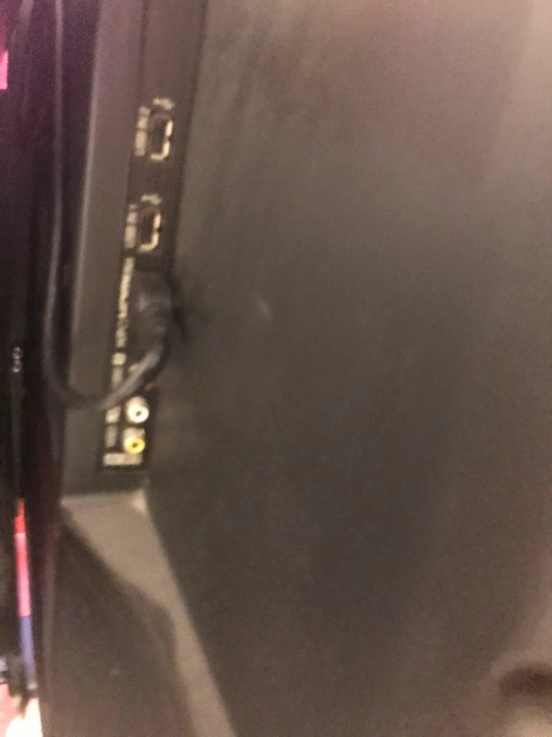 46” LG TV with Swivel Stand image indicator(3)