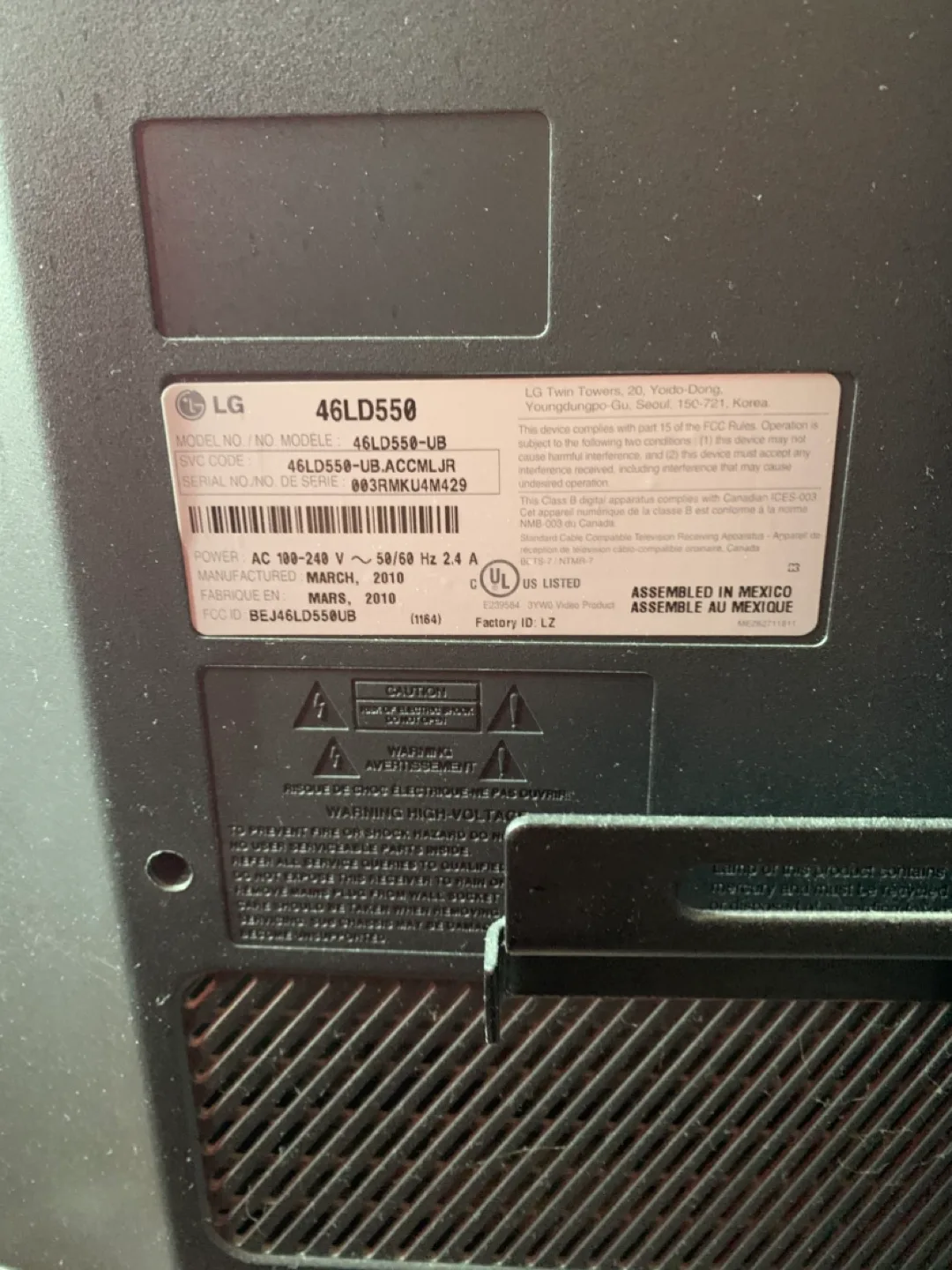 46” LG TV with Swivel Stand image indicator(7)