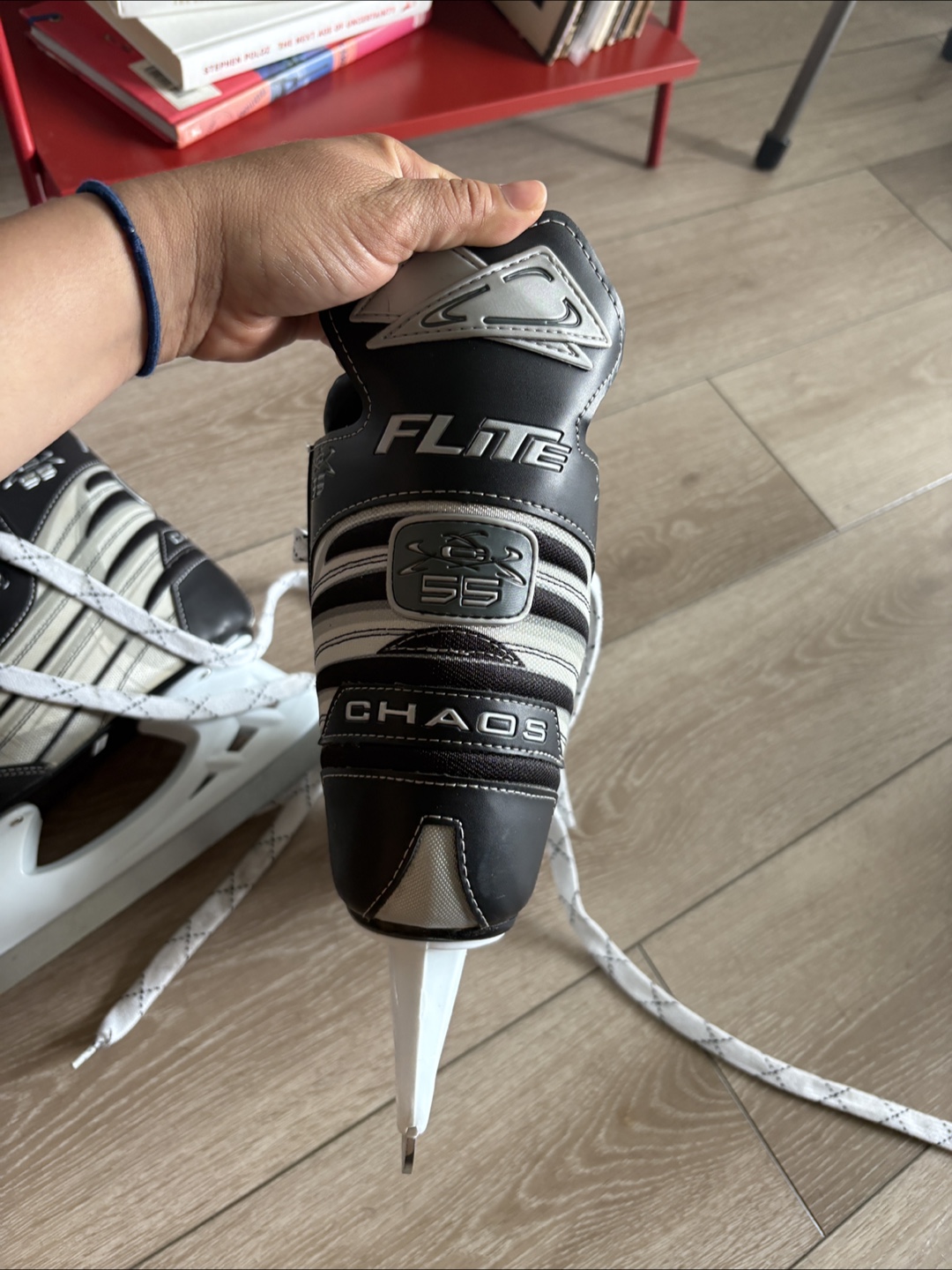 CHAOS Flite 55 Ice Skates - Size 6 - photo 2