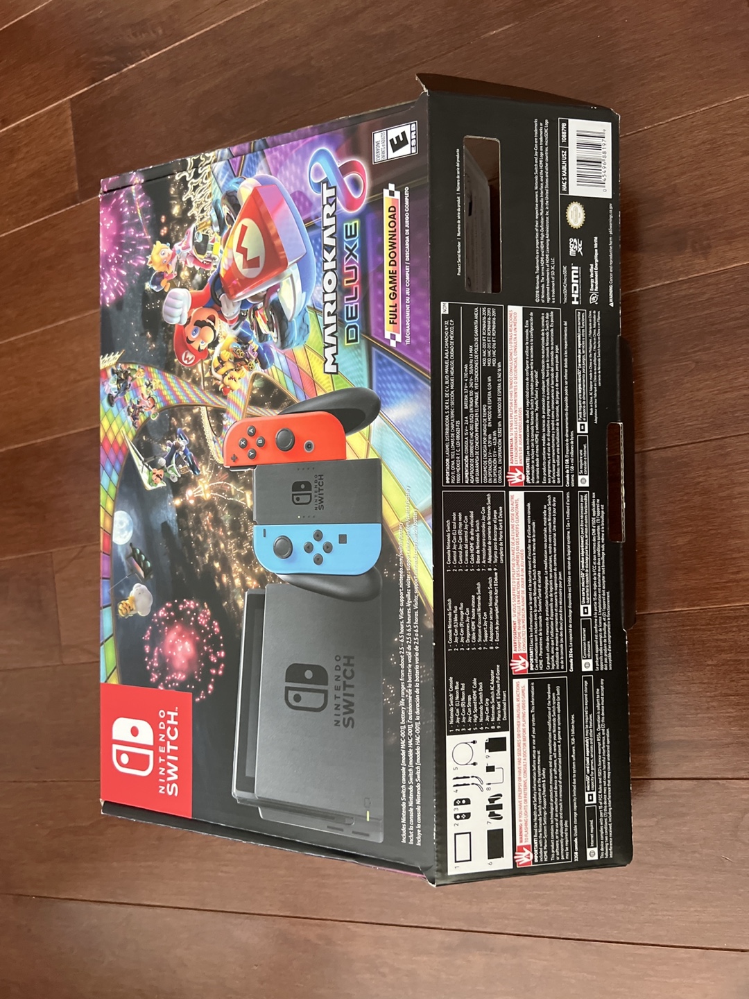 Nintendo Switch Mario Kart 8 Deluxe Bundle
