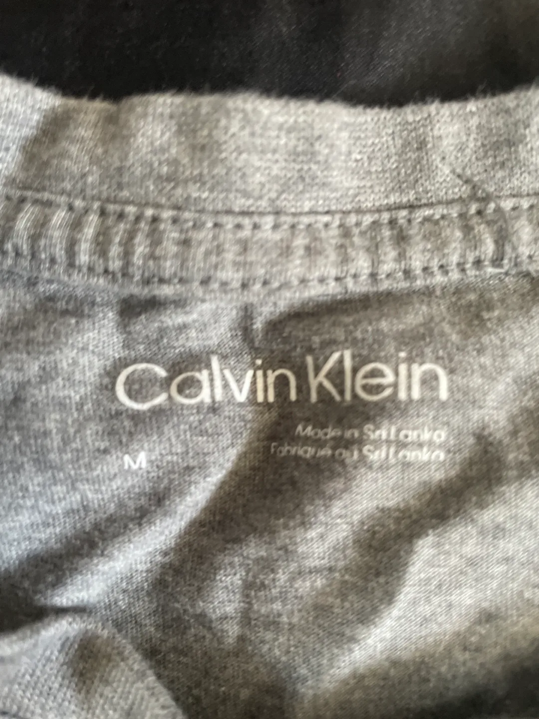 Grey calvin klein tshirt image indicator(3)