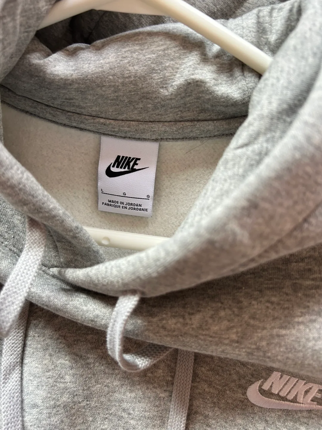 Nike Grey Hoodie - Size Large image indicator(3)