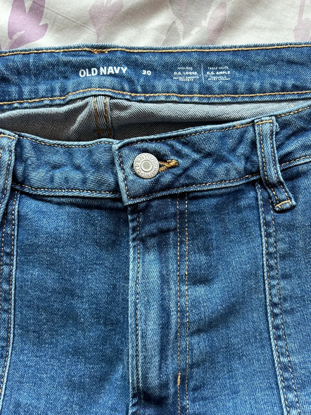 Old Navy OG Loose Ankle Jeans - size 20 BNWT thumbnail
