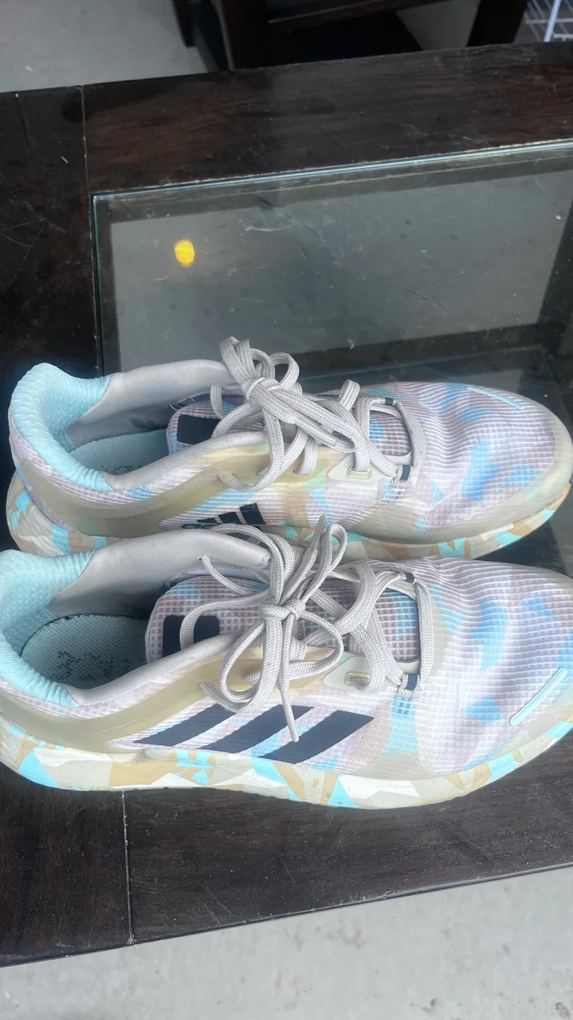 Adidas Don Issue 3 Basketball Shoes - Size 9.5 thumbnail