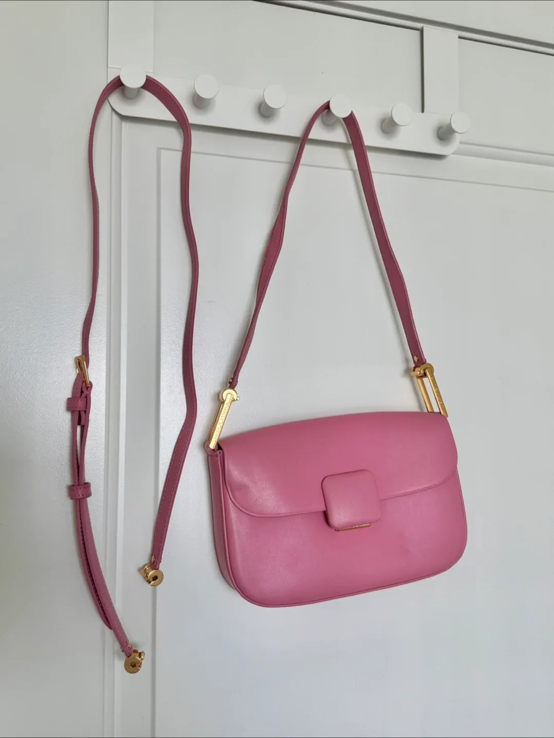 Pink Leather Shoulder Bag thumbnail
