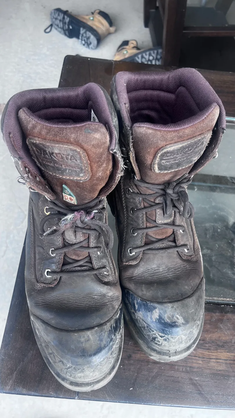 Dakota T-Max Brown Work Boots - Size 9.5 thumbnail
