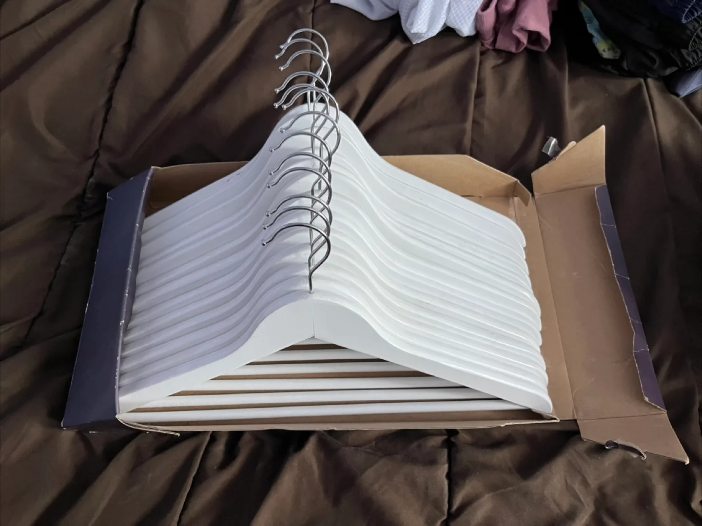 Picture frames, 13 wooden hangers, and cup that lights up image indicator(3)