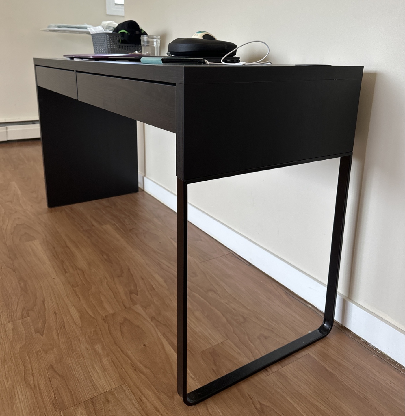 IKEA Micke Study Desk