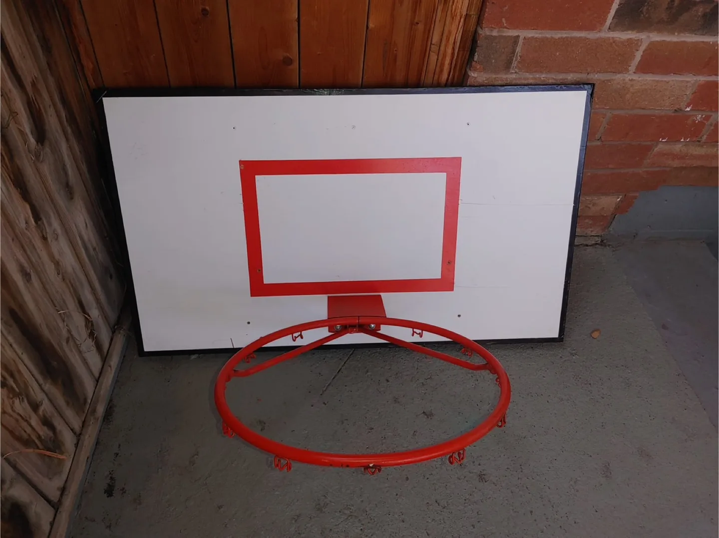 Basketball Hoop 104cm x62cm thumbnail