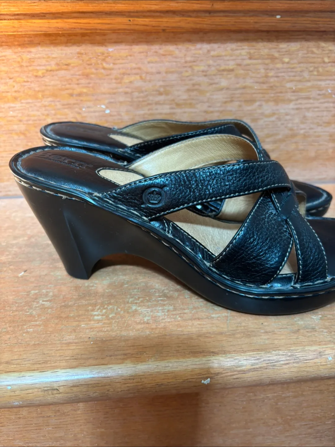 Born Black Leather Sandals image indicator(2)