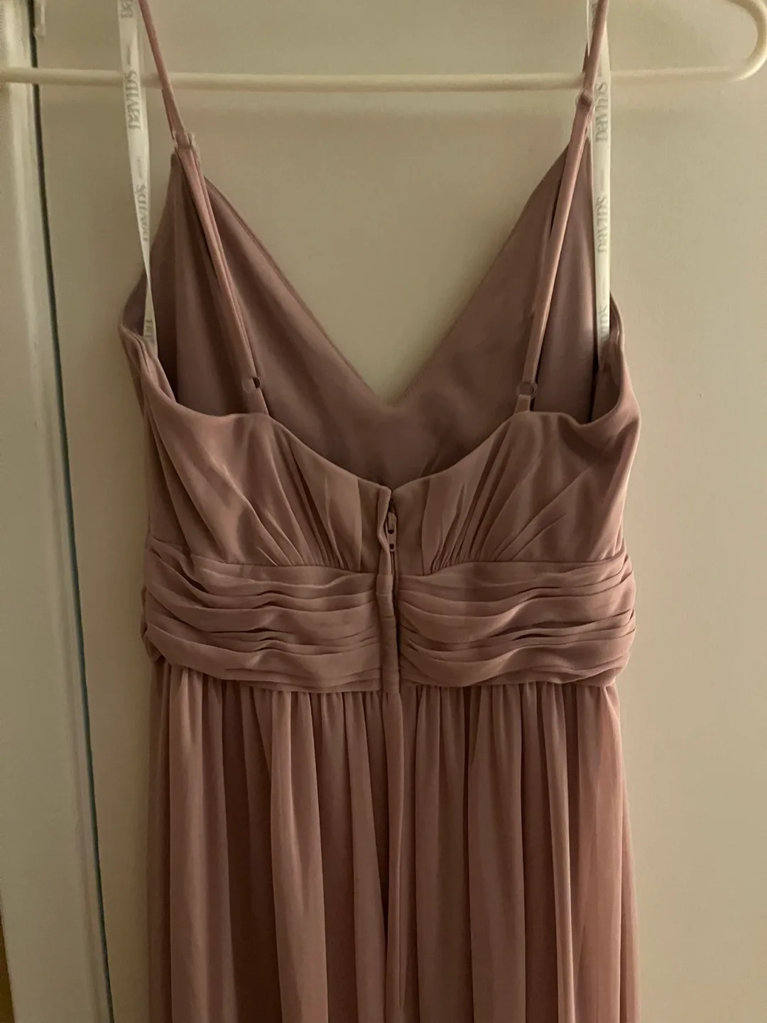 David's Bridal Dress - Size 4 image indicator(4)