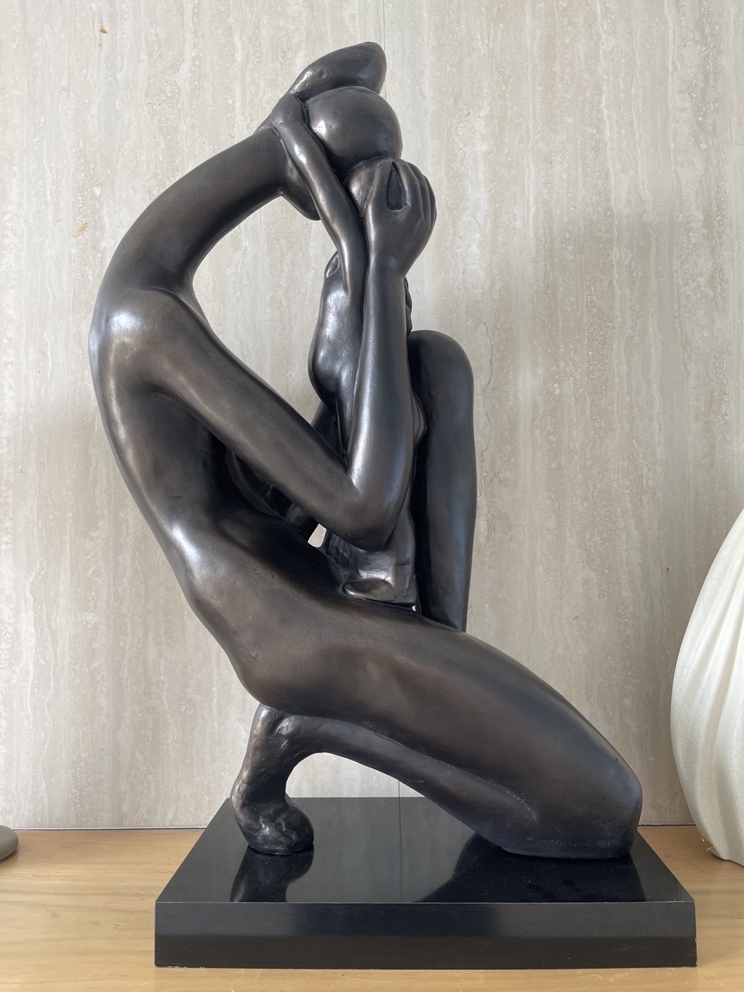 Decorative Statues - photo 2