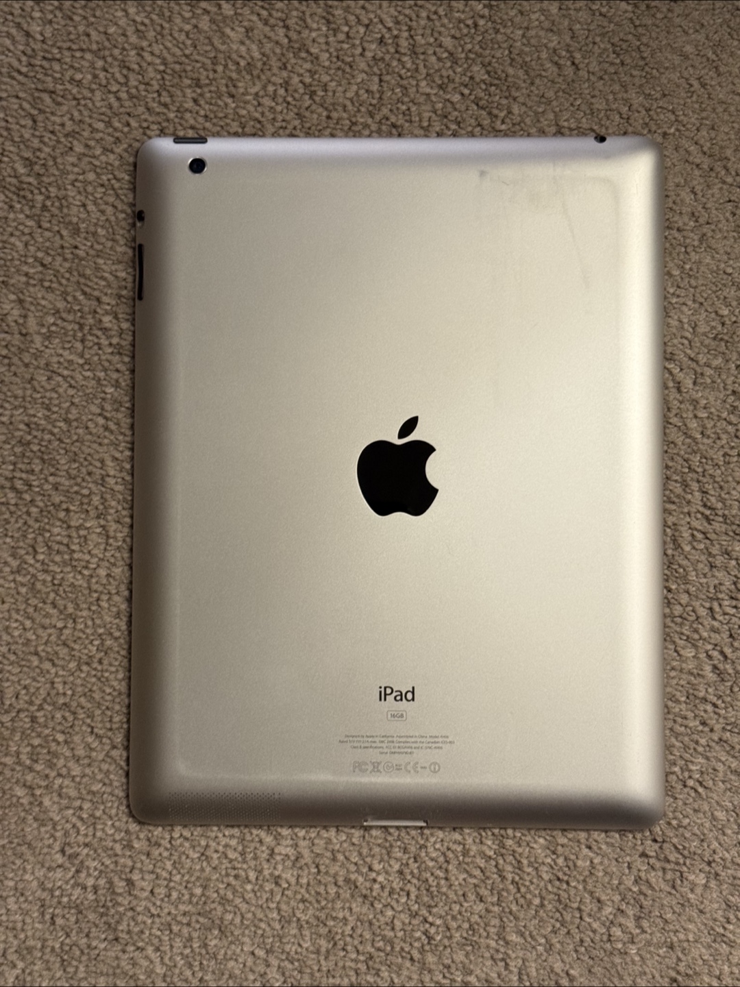 iPad 16GB with Case and Charger - photo 2