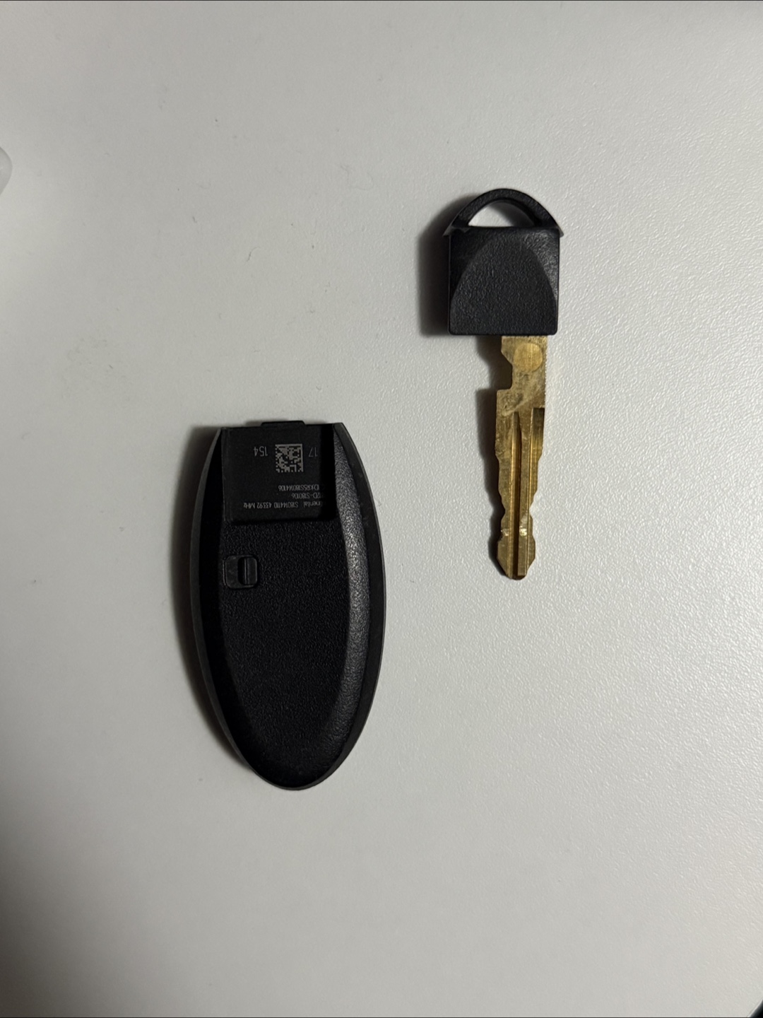 Nissan Car Key and Key Fob - photo 4