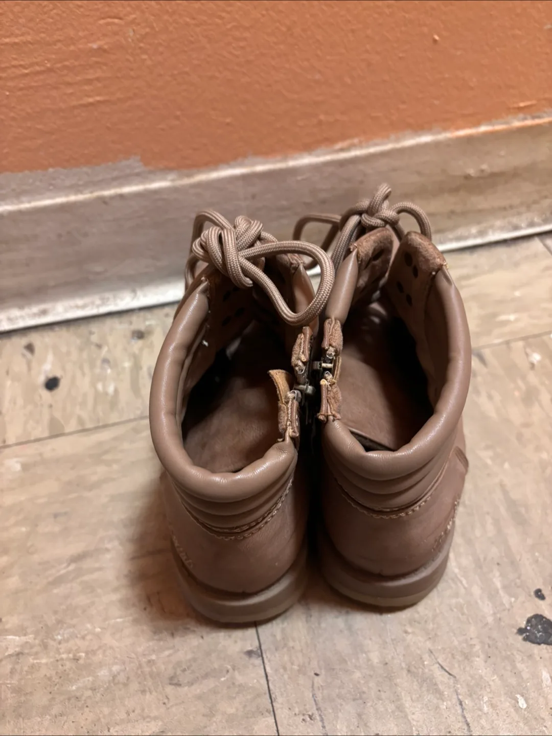 BlowFish Malibu- Brown Ankle Boots - Size 9 image indicator(5)