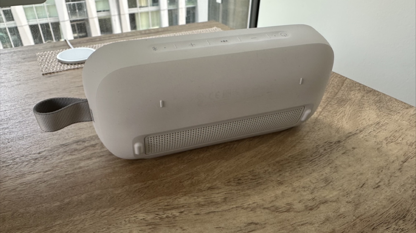 Bose SoundLink Flex Bluetooth Speaker - White Smoke - photo 4