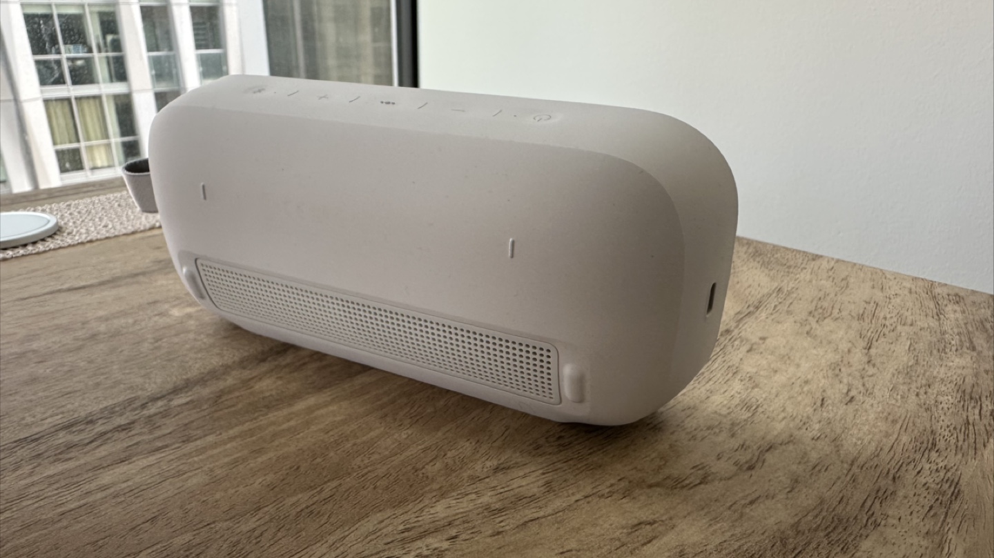 Bose SoundLink Flex Bluetooth Speaker - White Smoke - photo 3