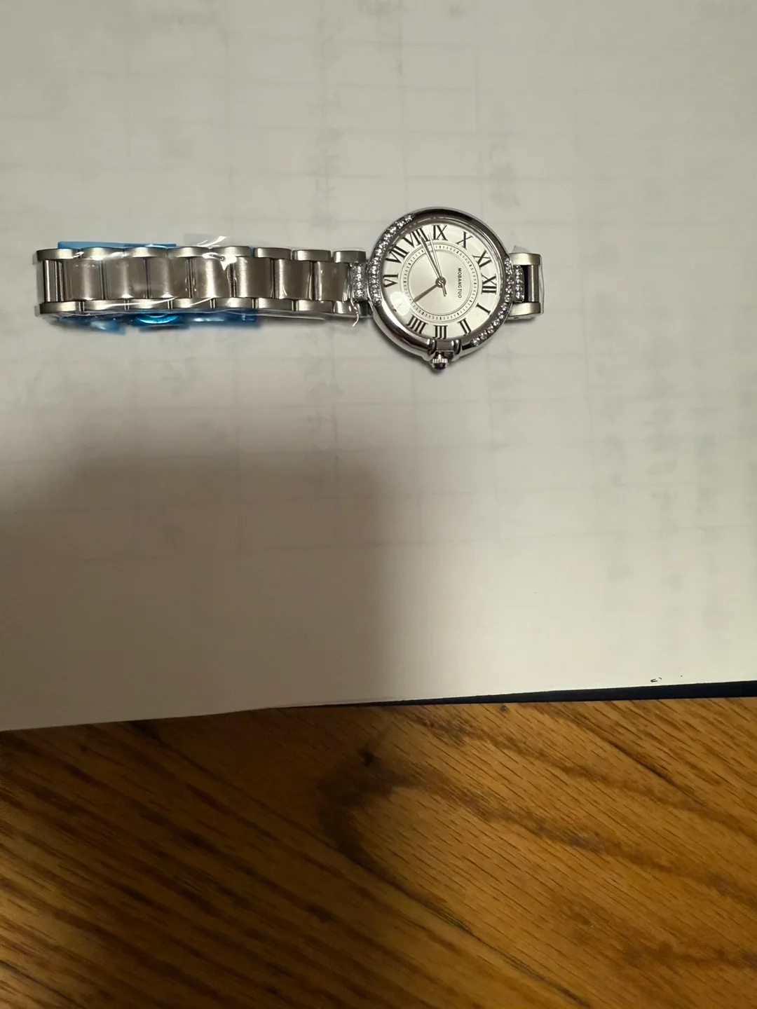 Gold/Silver Diamond Watch image indicator(7)