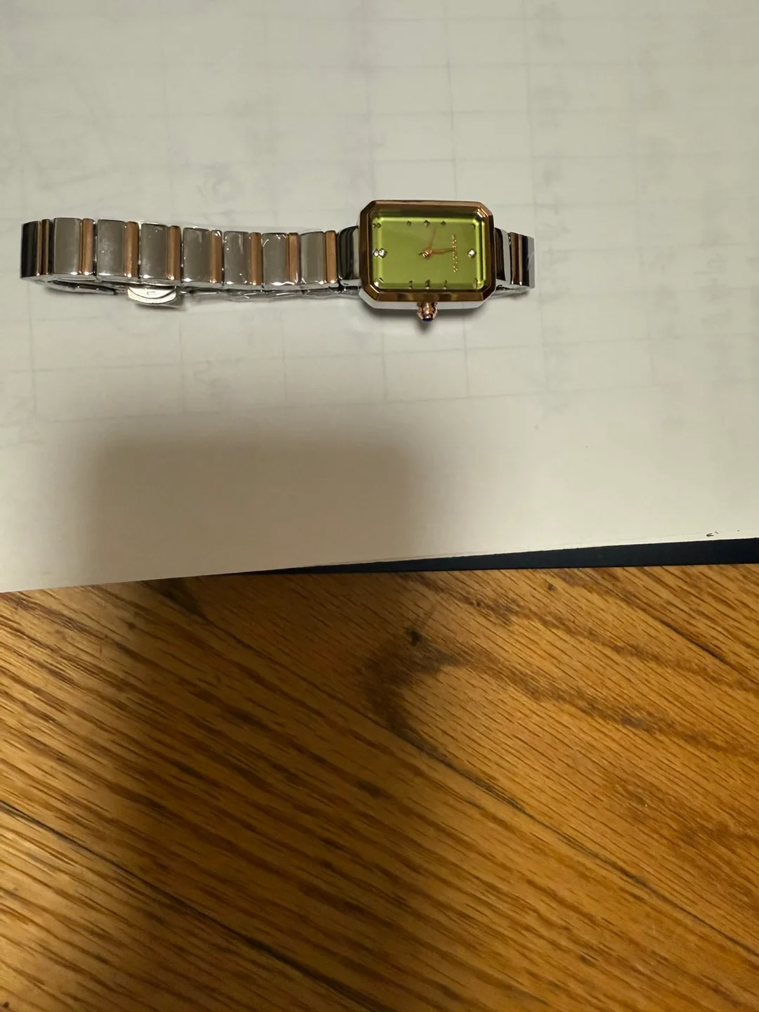 Gold/Silver Diamond Watch image indicator(8)