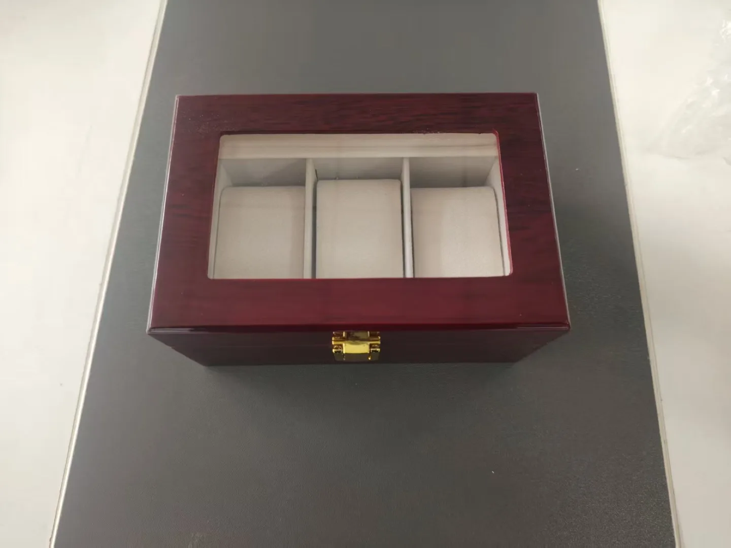 Watch Display Case image indicator(9)