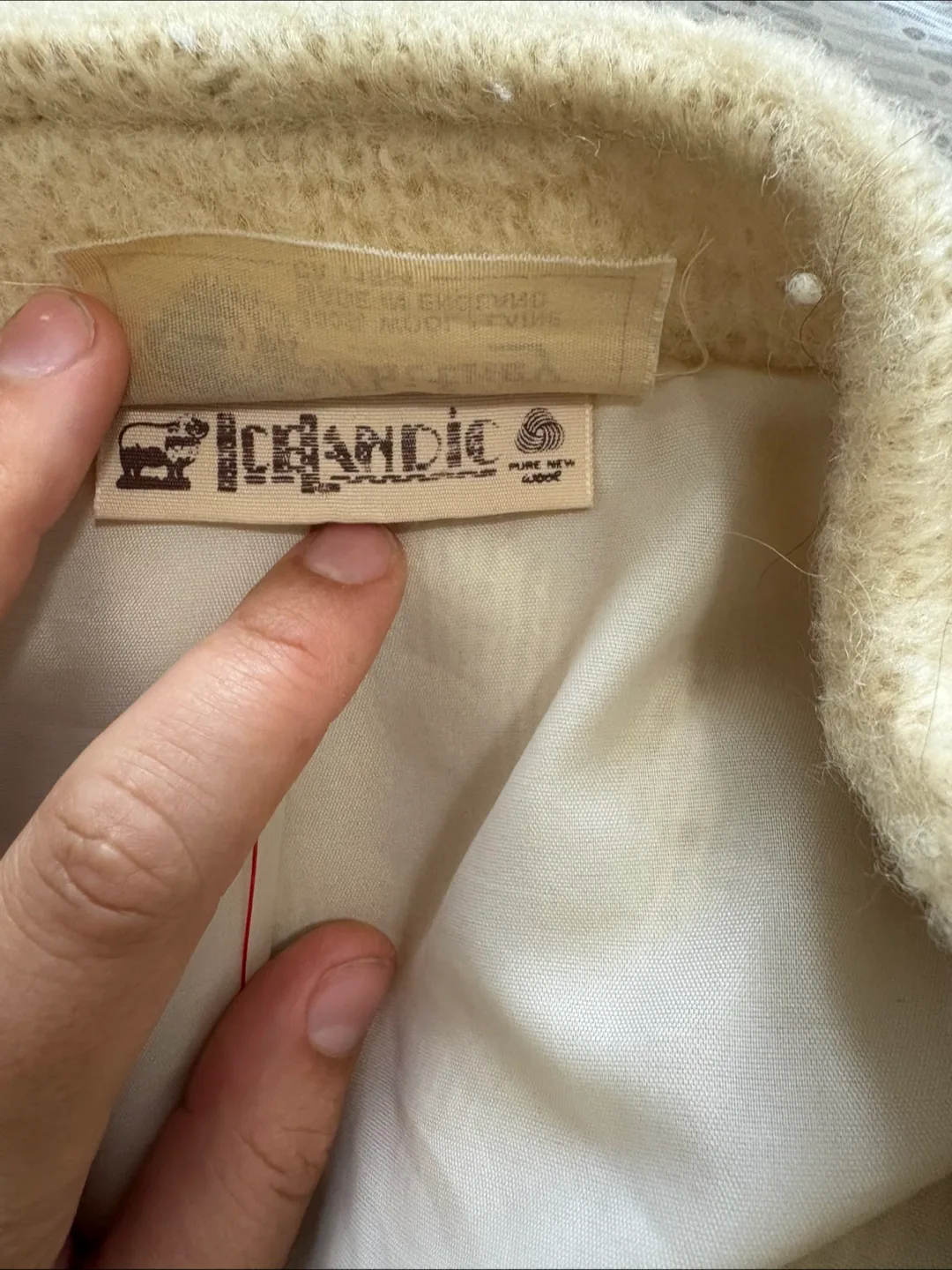 Icelandic Wool Vintage Coat image indicator(5)