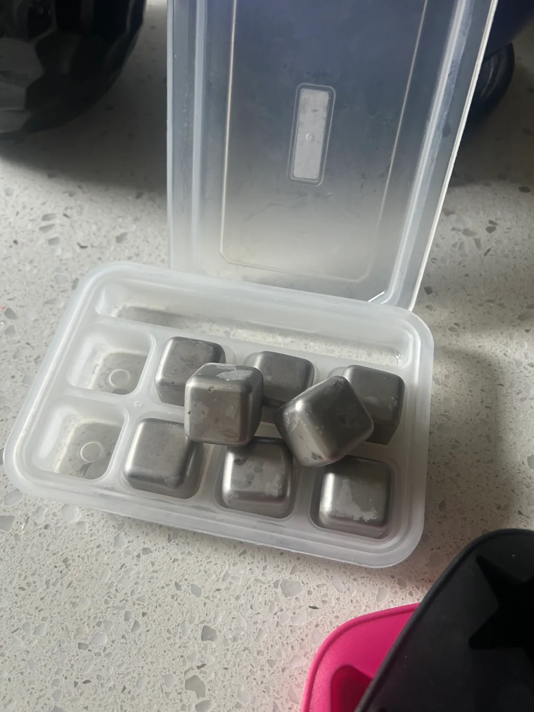 Ice Cube Molds - Star & Triangle & Chilling Stones image indicator(6)