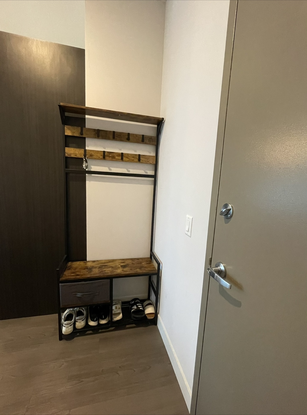 Entryway Bench with Shoe Storage! - photo 2