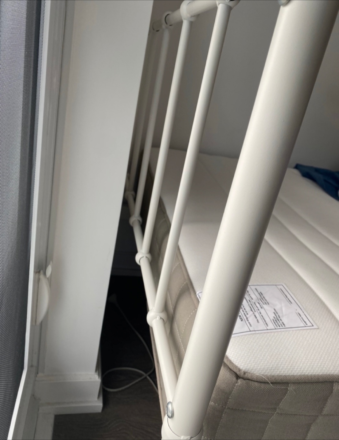 <moving sale> Zinus twin White Bed Frame - photo 5