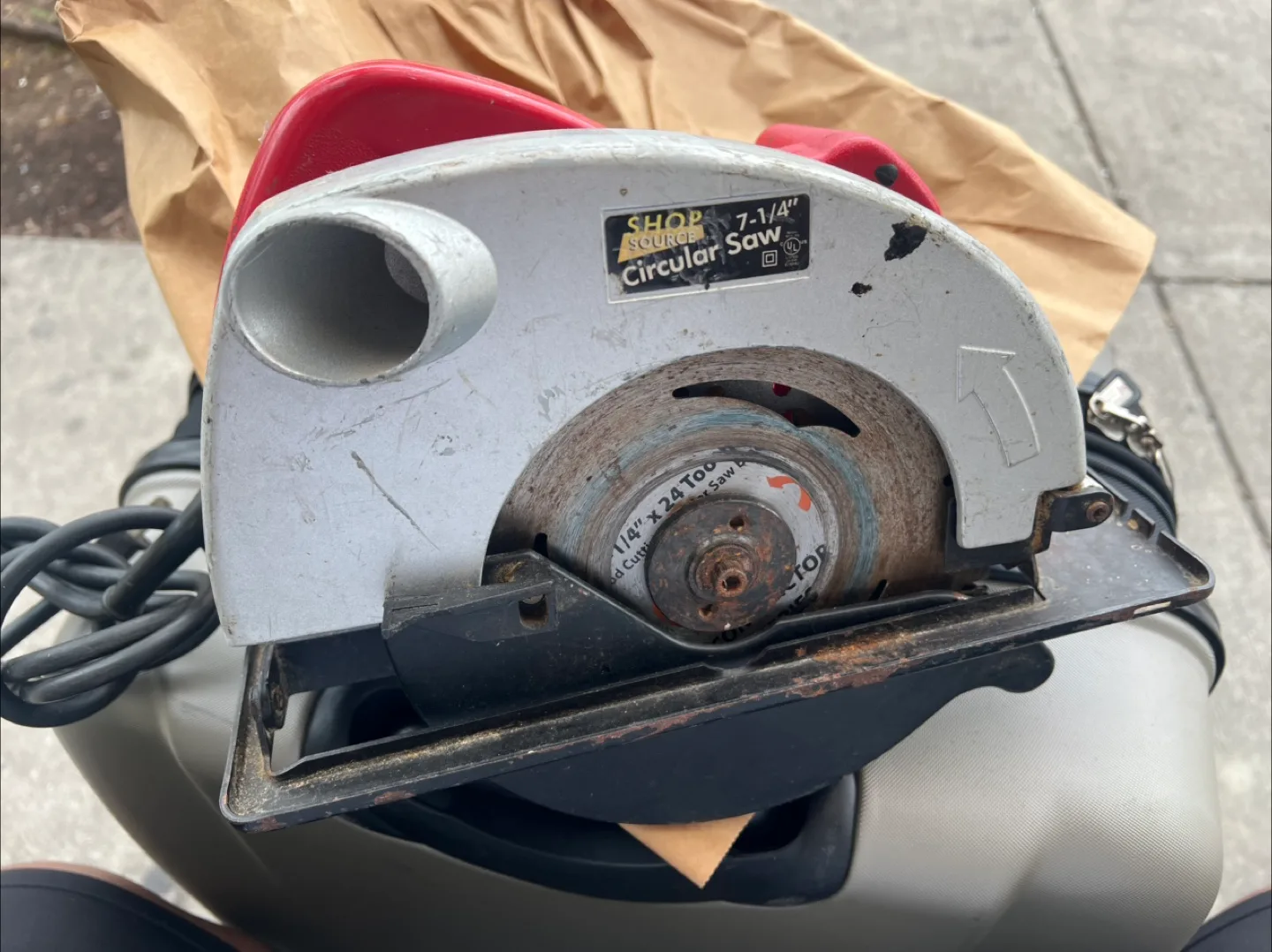Shop Source 7-1/4" Circular Saw thumbnail