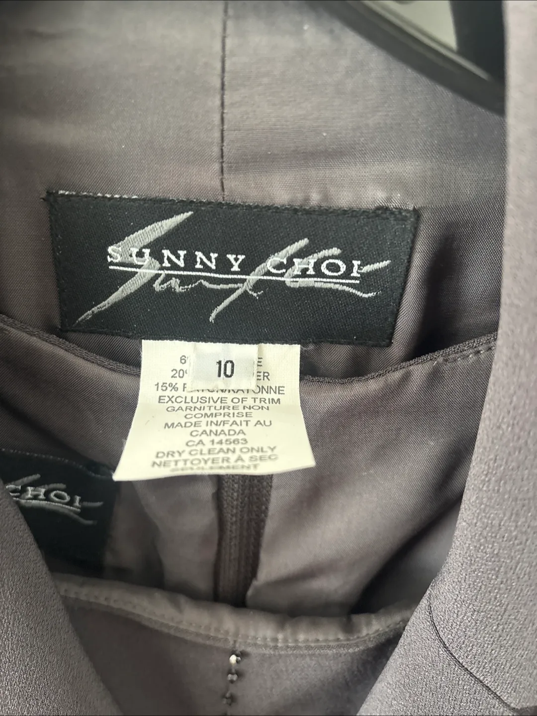 Sunny Choi  suit ( dress and jacket) Size 10 image indicator(2)