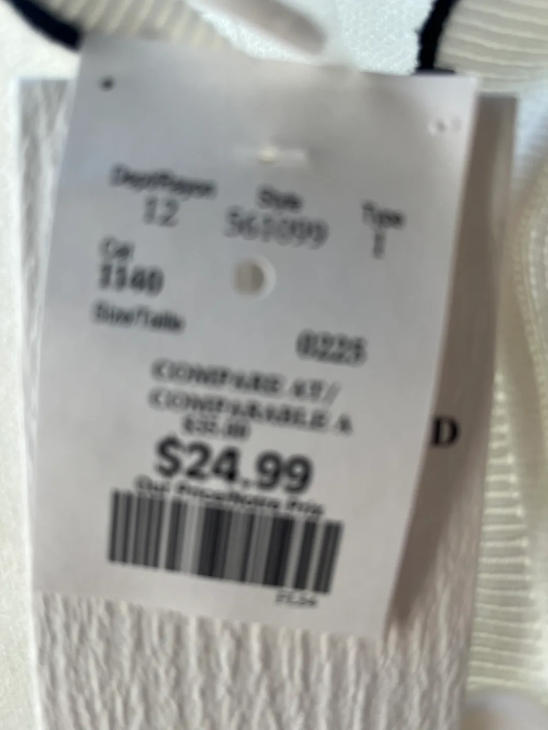 Willow & Wind Ivory/Black Cardigan - Size M image indicator(2)