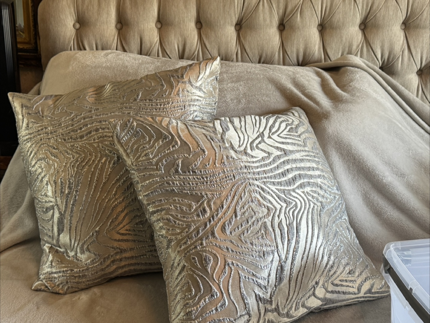 Decorative Silver Throw Pillow - photo 2