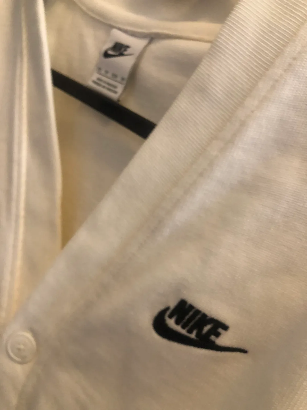 Nike White Cardigan - Size XS image indicator(2)