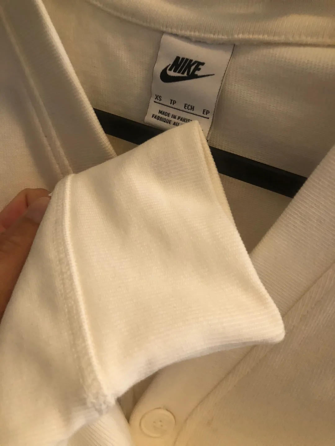 Nike White Cardigan - Size XS image indicator(3)