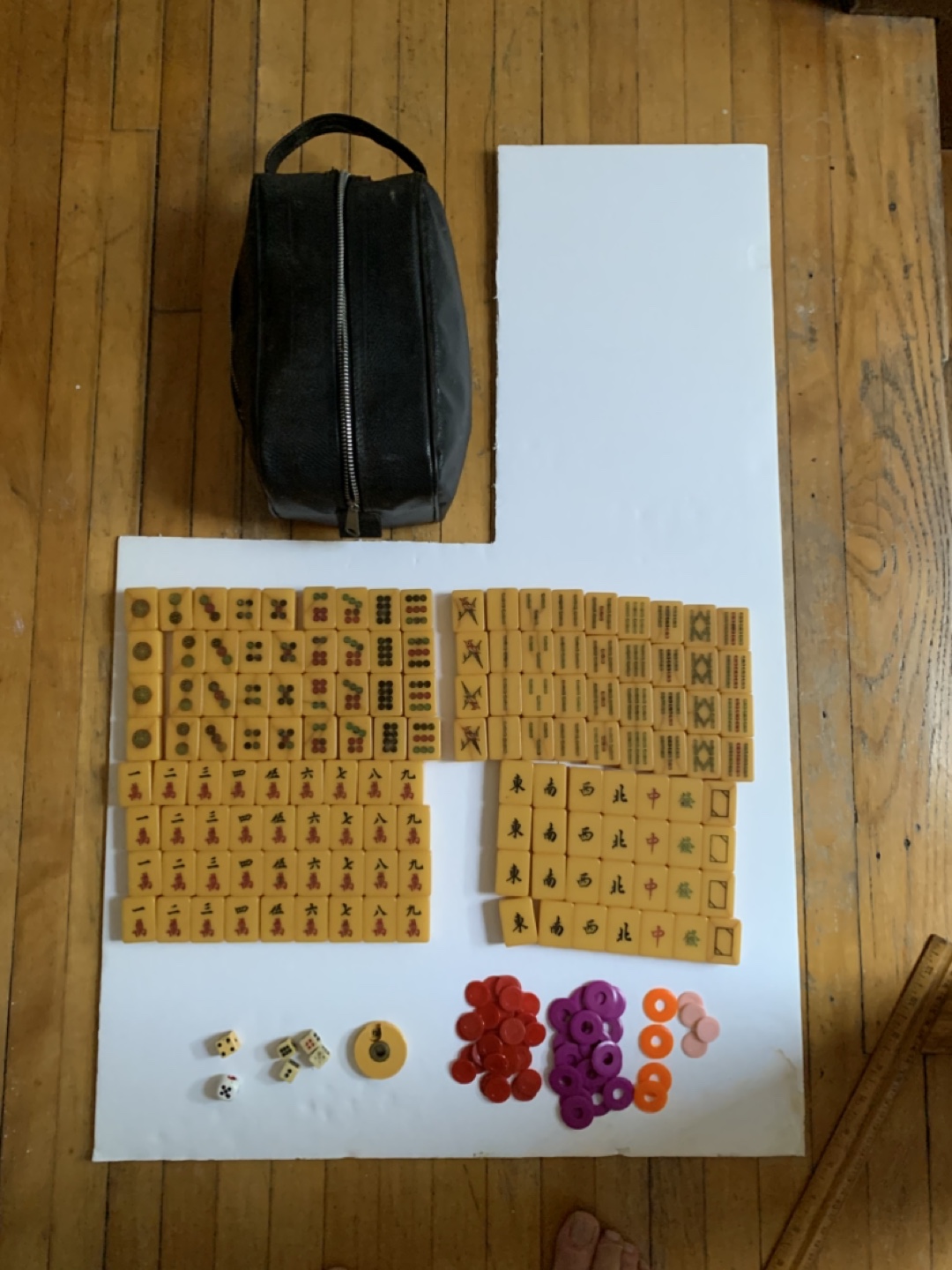 Vintage Mahjong Set with Case from Hong Kong circa 1950 - photo 2