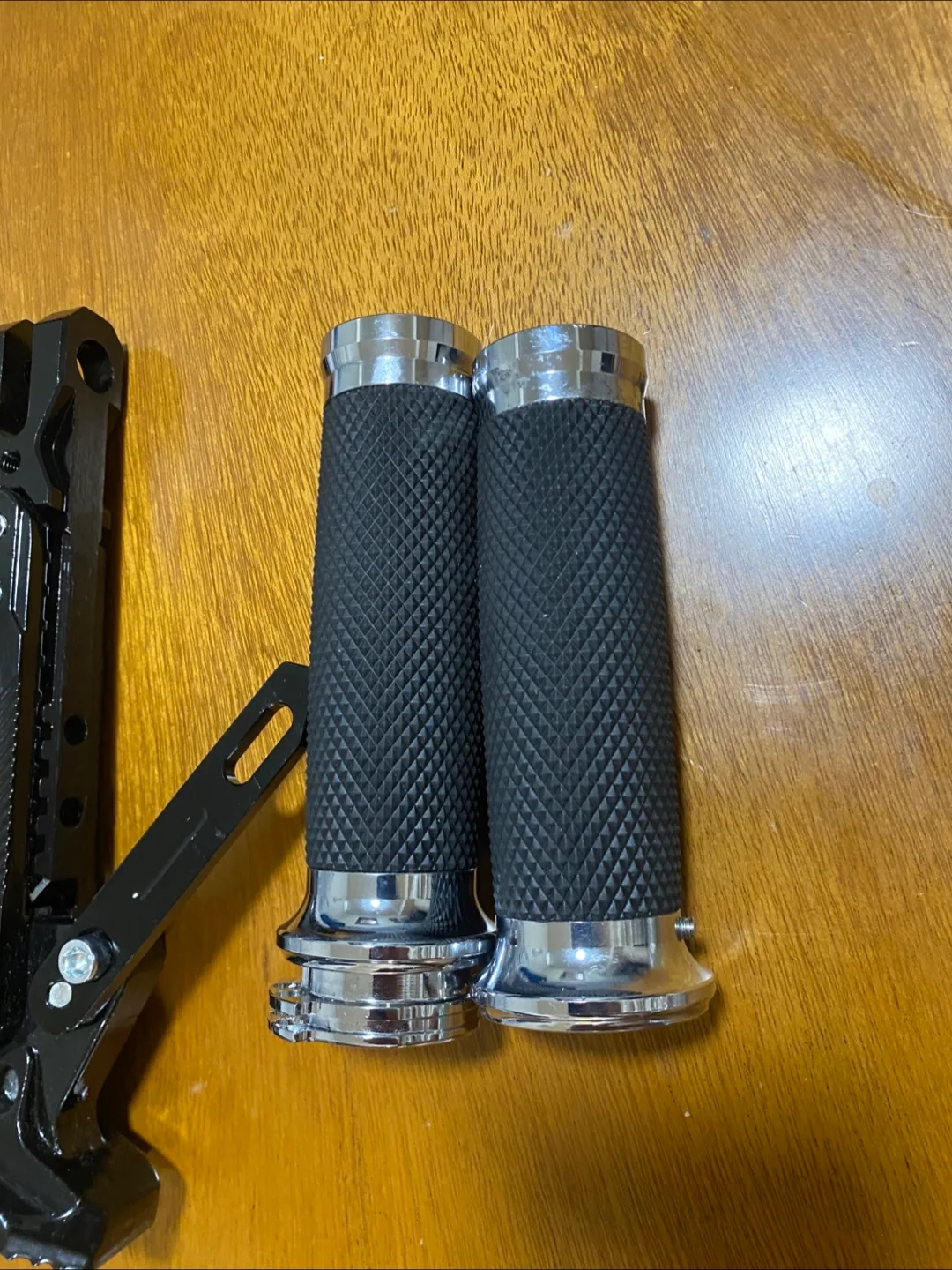 Motorcycle Handle Grips + Throttle thumbnail