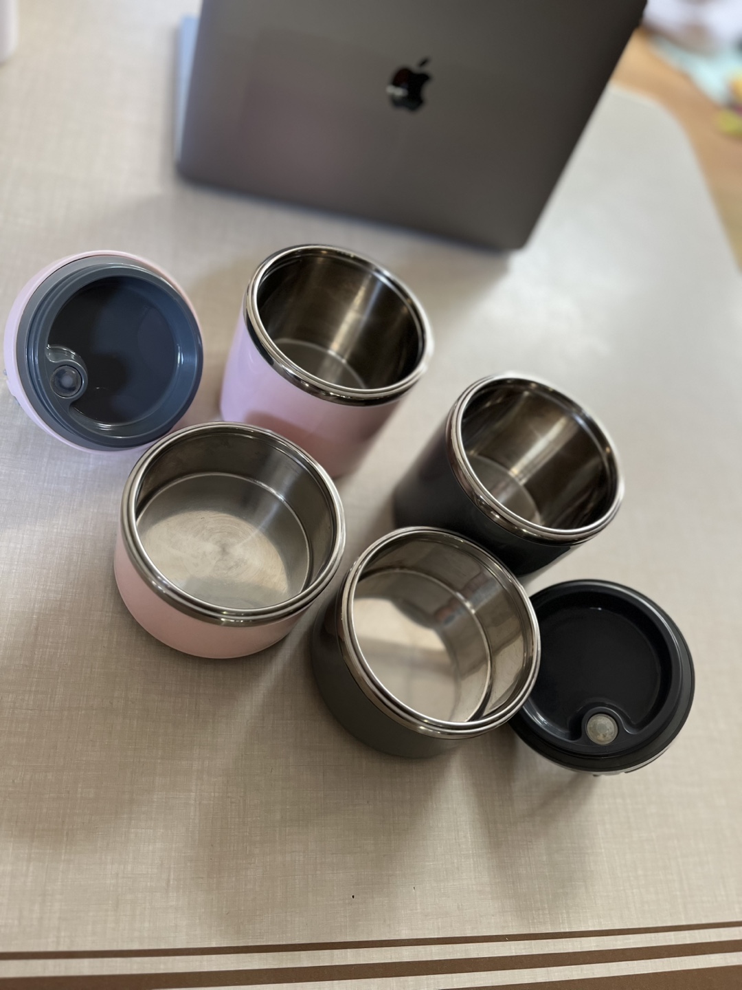 Pink & Grey Stackable Lunch Containers - photo 4