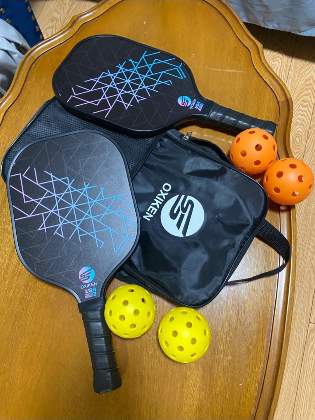 OIXIKEN 2 Paddle Pickleball Set w/ Balls & Bag thumbnail
