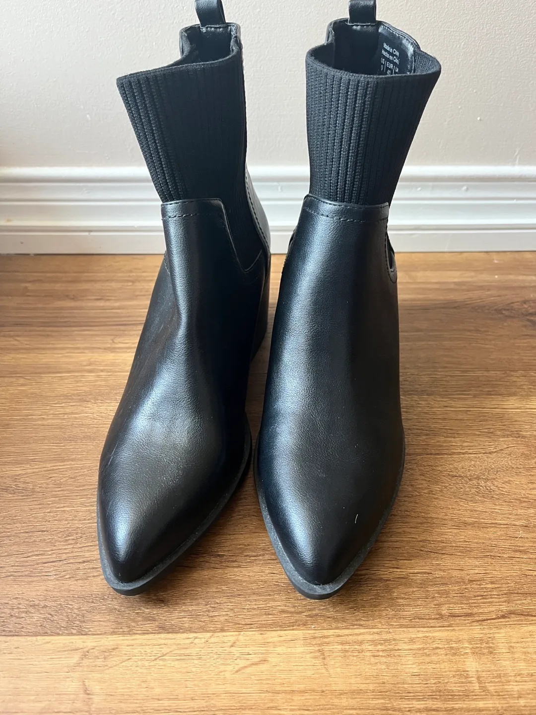 Black Vegan Leather Boots - Size 9 (New) image indicator(3)