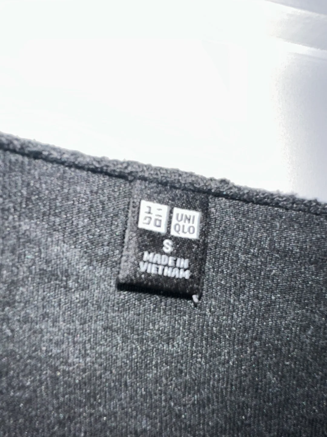 Uniqlo Black Cardigan - Size S image indicator(2)