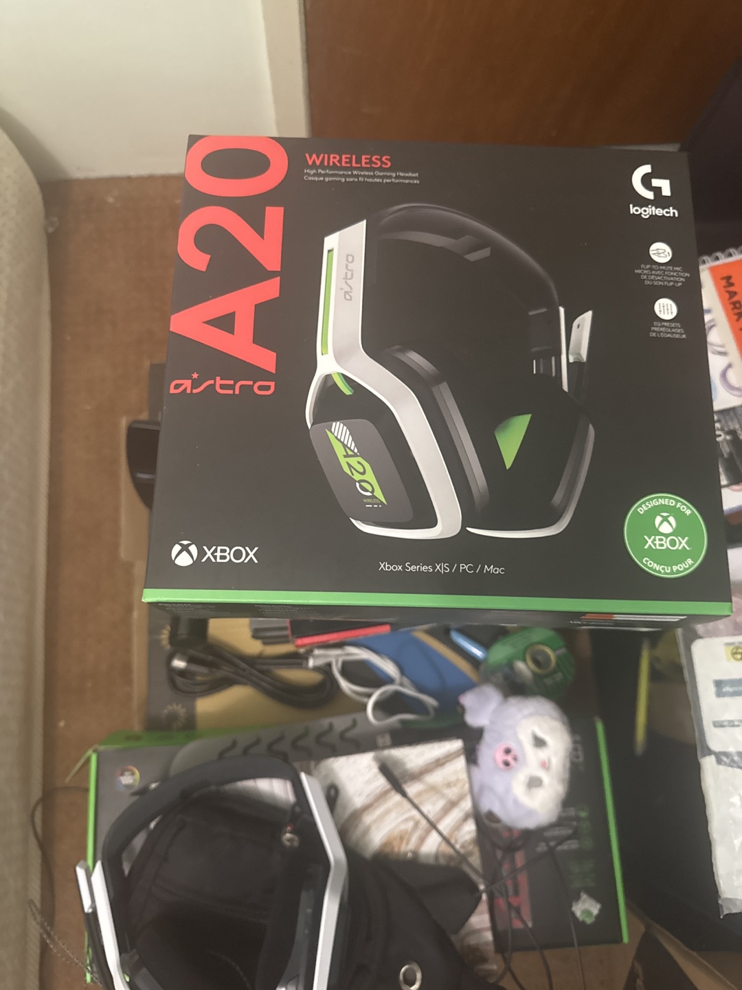 Logitech Astro A20 Wireless Gaming Headset - Xbox
