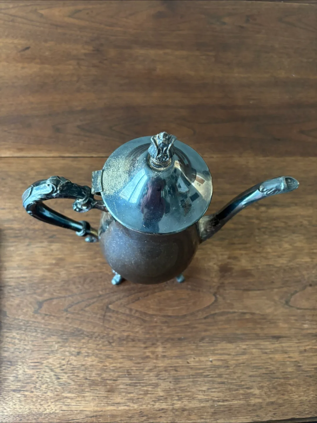 Vintage Silver Plated Coffee Pot image indicator(6)