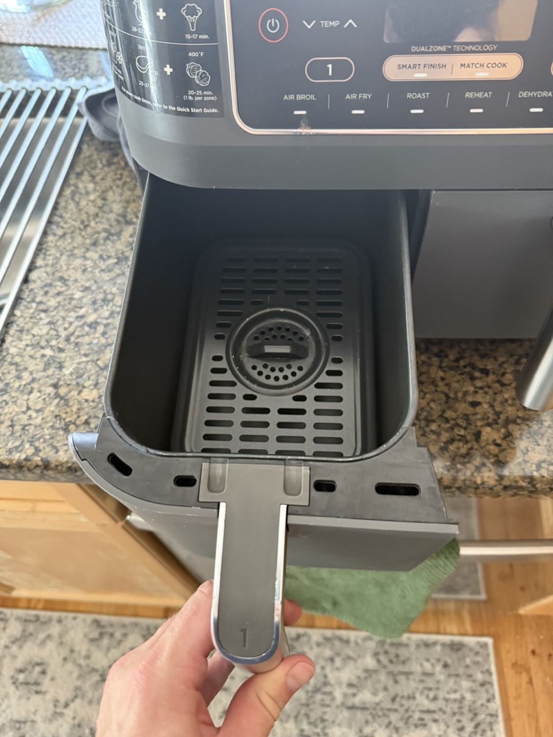 Ninja DualZone Air Fryer - photo 2