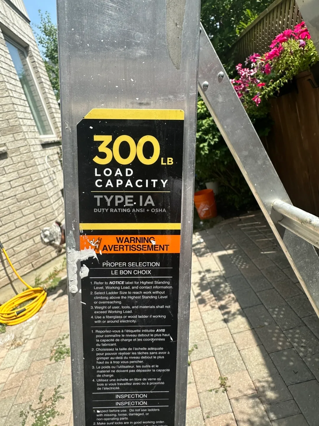 Gorilla GL2A 11C Ladder - 14 ft, 300lb image indicator(3)