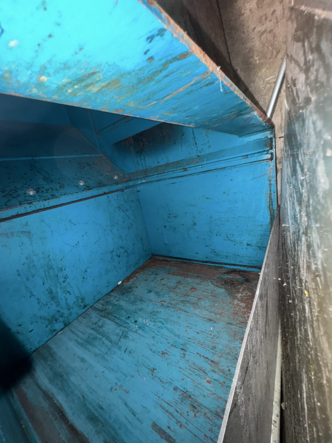 FREE METAL BOX - photo 4