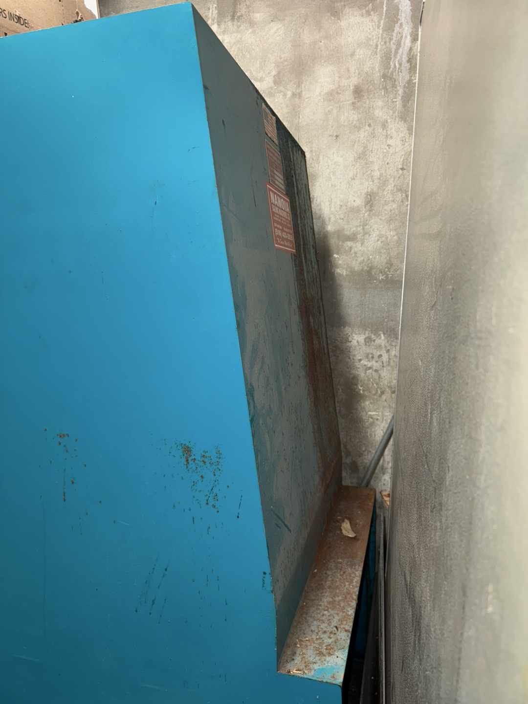 FREE METAL BOX - photo 2