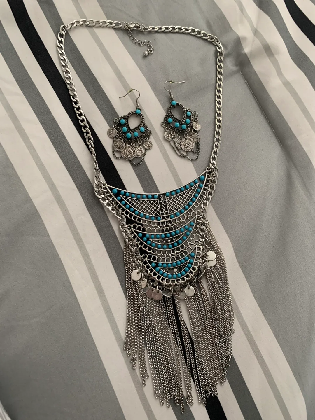 Necklace and Earring Set - Silver & Turquoise, Ardene thumbnail