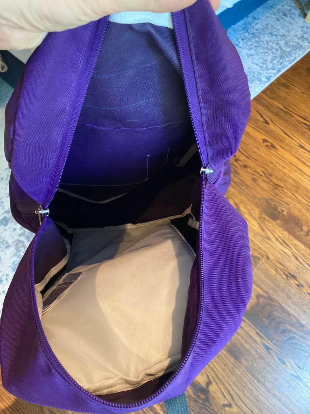 Jansport backpack image indicator(3)